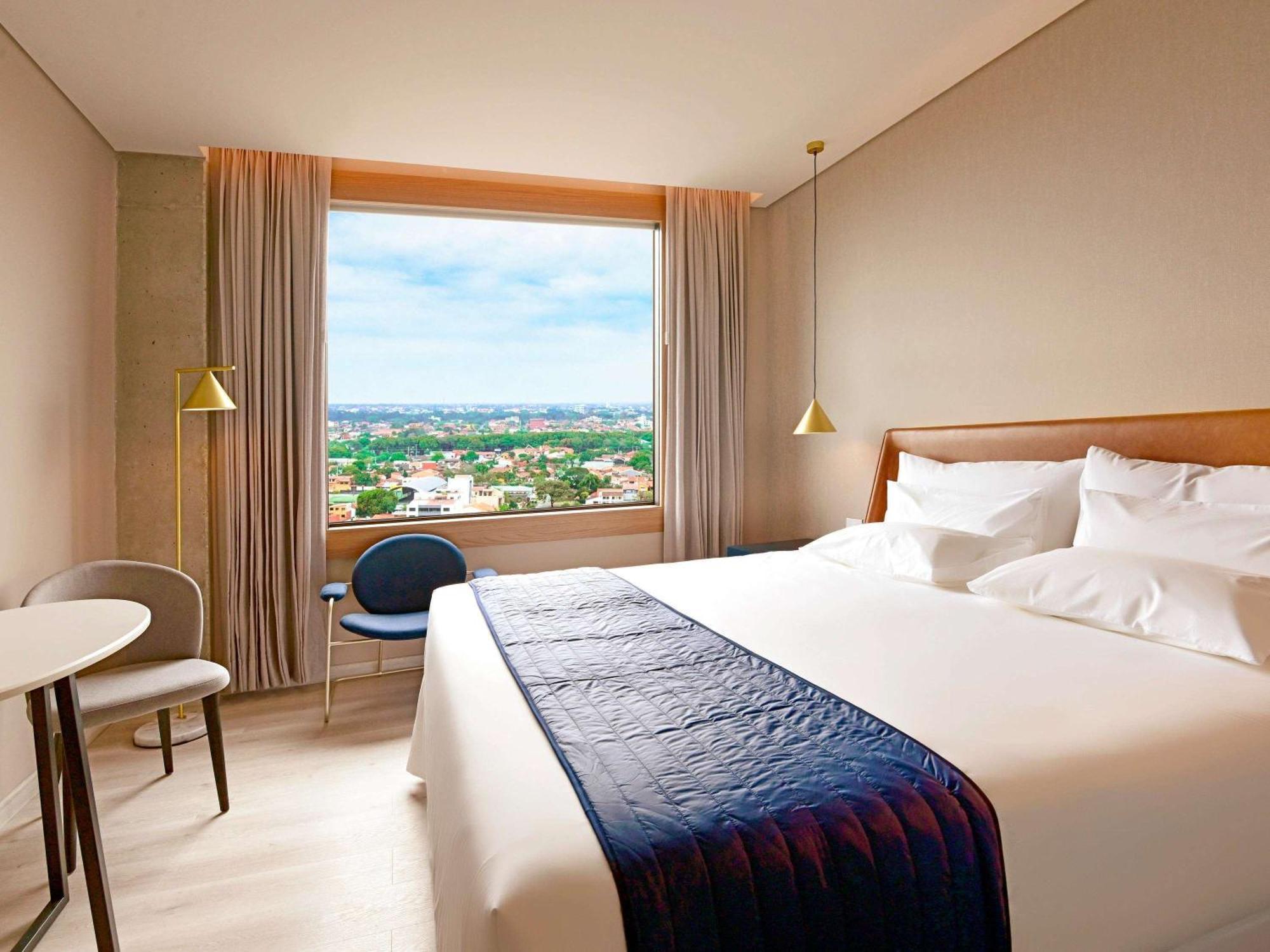 Novotel Santa Cruz De La Sierra Eksteriør billede