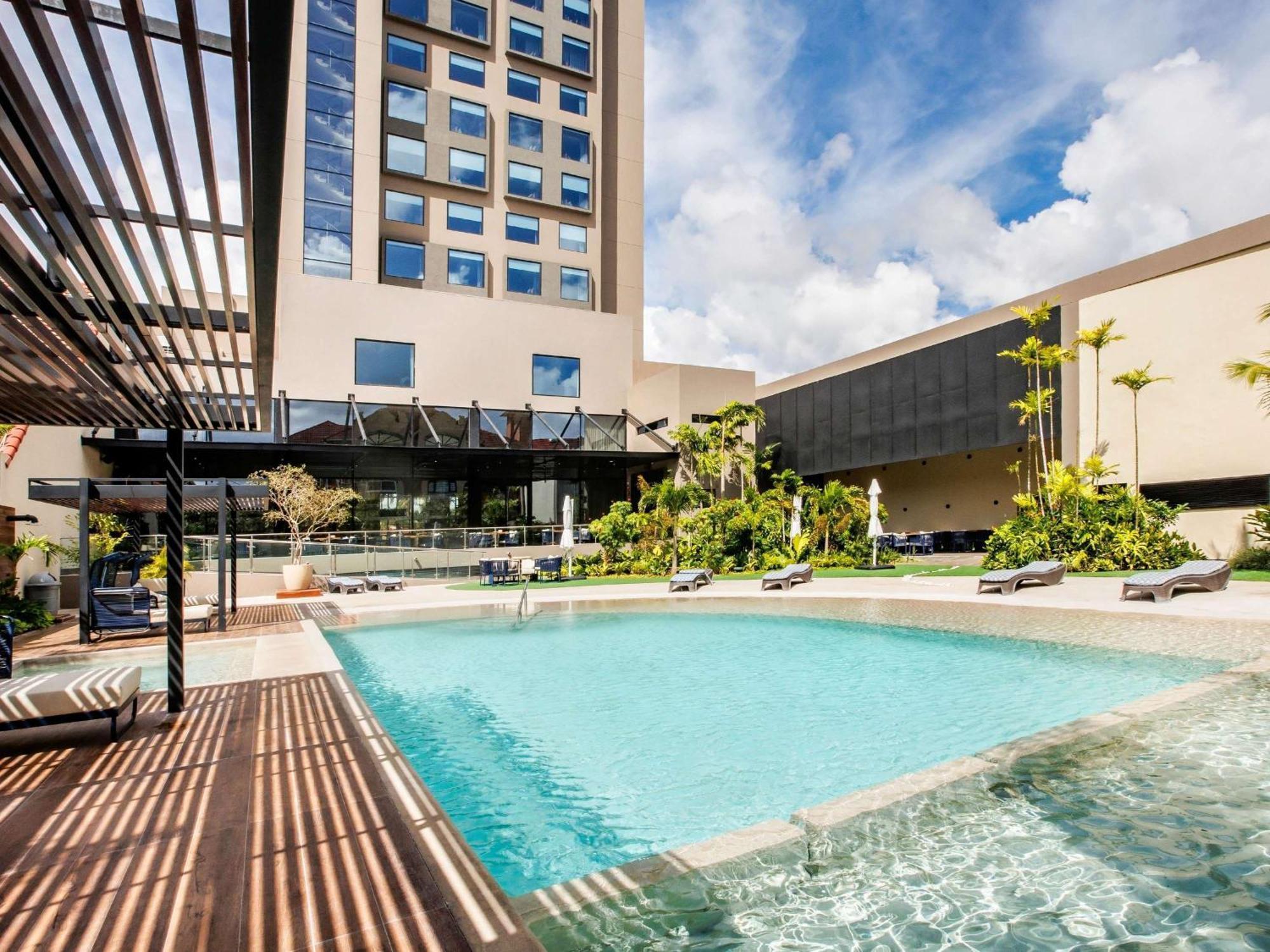 Novotel Santa Cruz De La Sierra Eksteriør billede